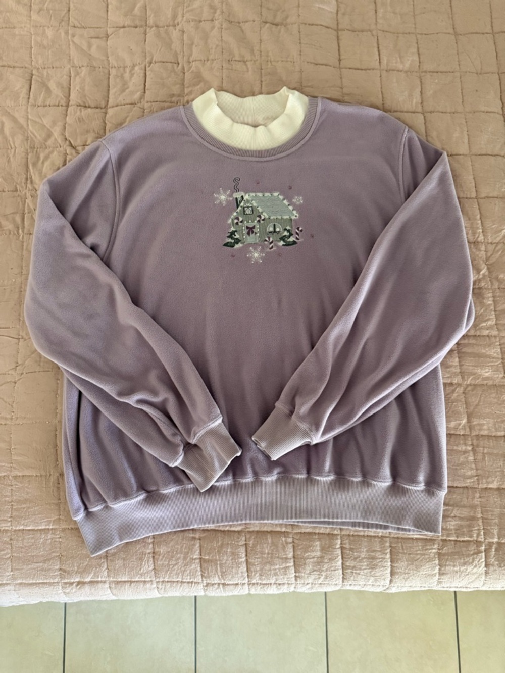 Alfred Dunner Lavender Crewneck Sweater with White Mock Collar